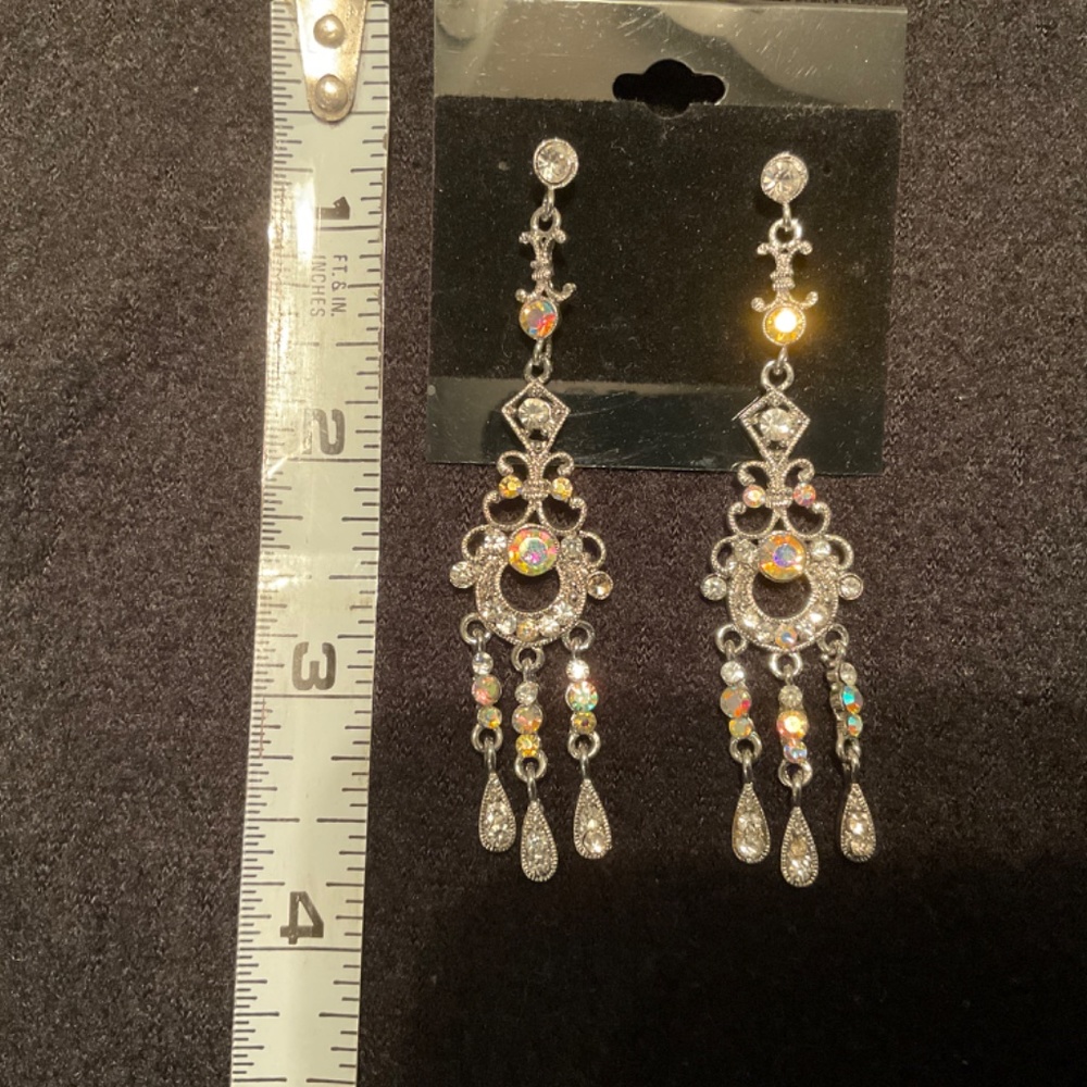 Earrings - Picture 4 of 5